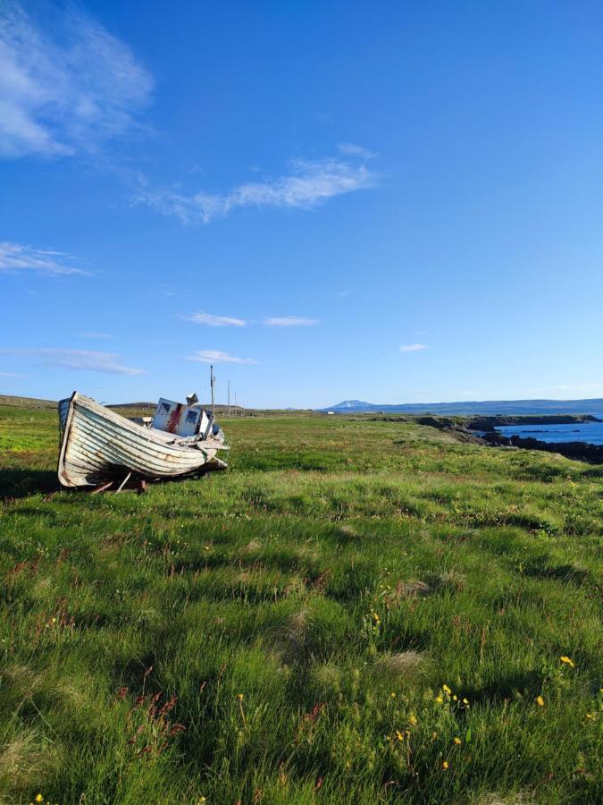 Happy-Cove Guesthouse - By The Sea Bakkafjorthur Exterior foto